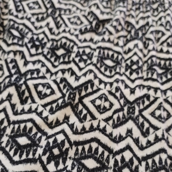 Xhilaration Black and White Geometric Mini Dress - Picture 10 of 10